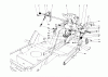 Toro 57351 - 32" Lawn Tractor, 1977 (7000001-7999999) Pièces détachées SHIFT & CLUTCH ASSEMBLY